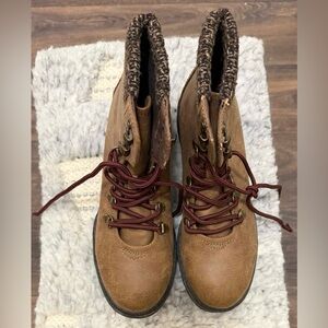 Jellypop Tan Lace-Up Boots with Maroon Laces